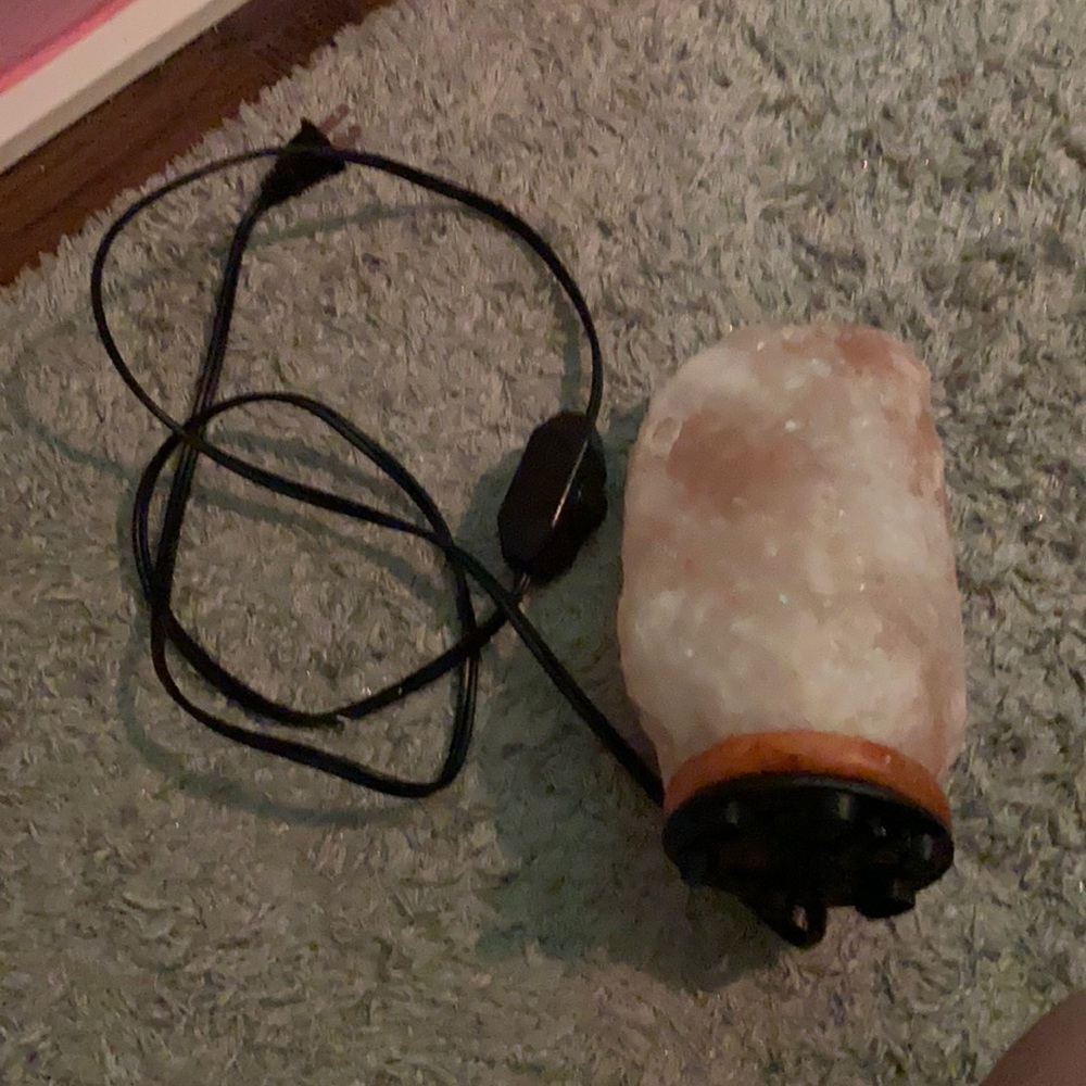 salt lamp